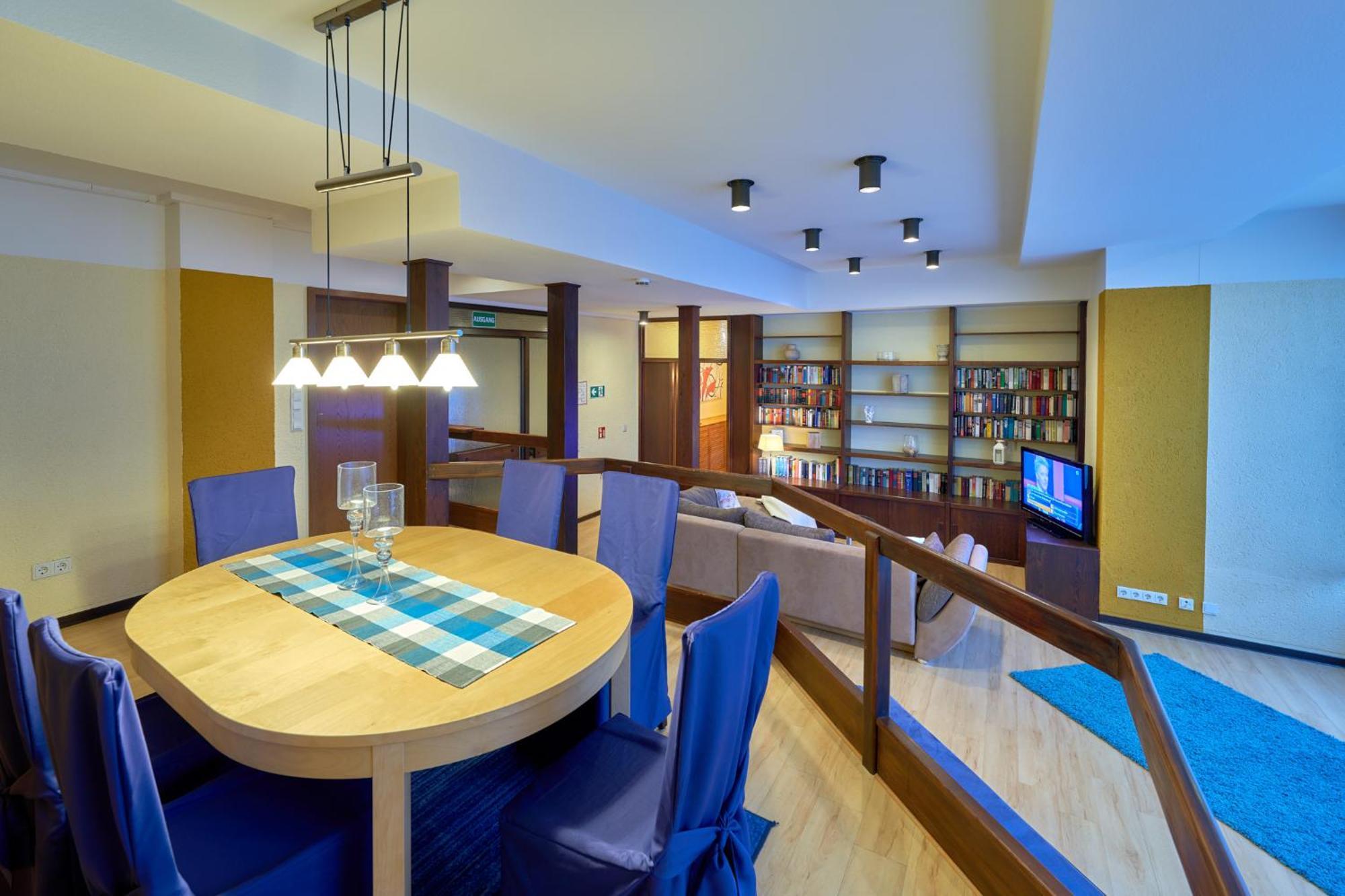 באד מינסטר אם שטיין - אברנבורג Hotel Garni Am Goetheplatz מראה חיצוני תמונה
